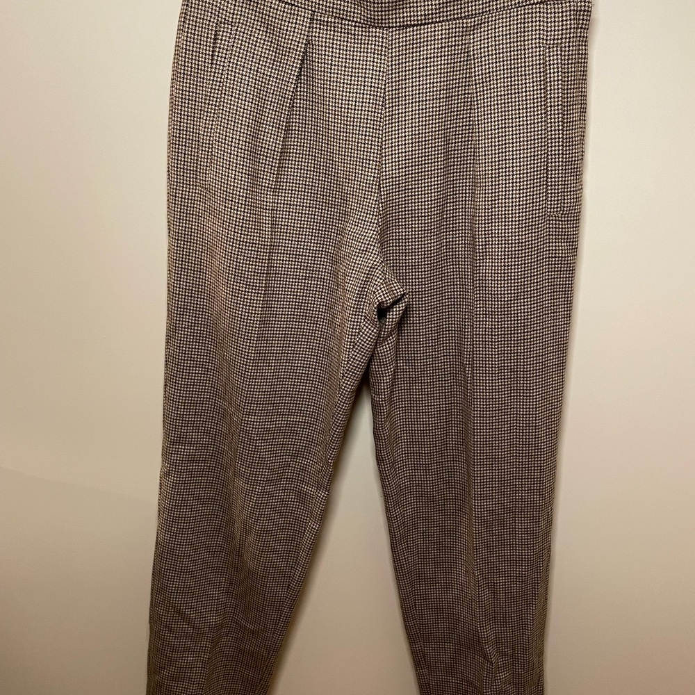 A.P.C. Pleated Cropped Trousers